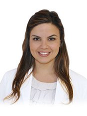 Dr Claudia Lizarraga Gutierrez - Dentist at Medina Medical
