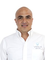 Dr Héctor Beltrán - Dentist at Venus Dentistry Clinic - Los Algodones