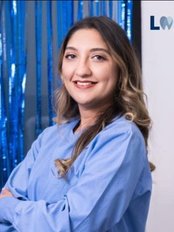 Nataly Zapata - Dentist at LOGRA Clínica Dental