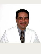 Dr. Raúl Cameras Meneses, Odontología Integral - Calle Filadelfia 119-301, Colonia Nápoles, Benito Juárez, Distrito Federal, 3810, 