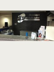 Dentistas Especializados de Monterrey - Amplia Vista #98, Colonia Lindavista, Guadalupe, Nuevo León, 