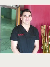 Dental Care Center Nogales - Dr. Jose Carlos Otero M.