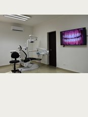 Alta Odontologia - Oaxaca 3338 Colonia Jardin, Nuevo Laredo, Tamaulipas, 88260, 