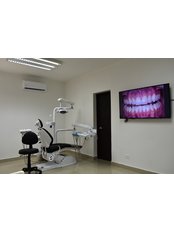 Alta Odontologia - Oaxaca 3338 Colonia Jardin, Nuevo Laredo, Tamaulipas, 88260,  0