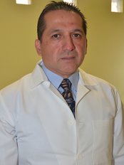 Dr Jose Juan Alvarez Takeyas - Dentist at Dentolife - Hidalgo