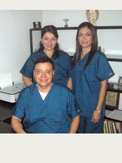 Nuevo Laredo Dental Solutions - Maclovio Herrera 2103, Altos 1, Nuevo Laredo, 