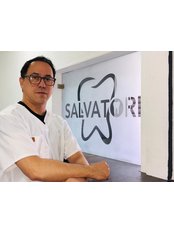 Dr Ernesto Greaves SALVATORI - Dentist at Salvatori Dentist