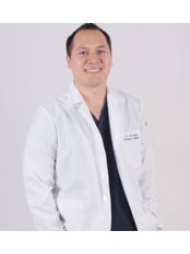Dr. Omar Midobuche - Dentist at EMI Aesthetic Dental Clinic