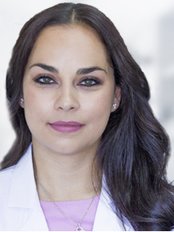 Dr Denisse Cueva N. -  at Be Medical Dentistry