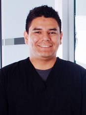 Rachif Perez -  at Dental Life Ortodoncia