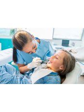 Dentist Consultation - Nakeji Dental Group Centro
