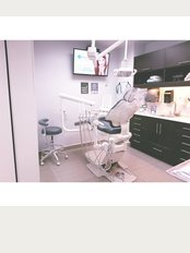 Perfect Smile Dental Implant Center - Paseo de los Heroes 9150-A6, Tijuana, Baja California, 22010, 