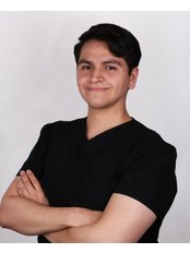 Jhonatan Mendez - Dentist at SM4 Dental group (Smile Method 4 All)