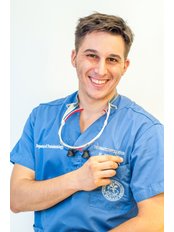 Dr Vladan Kekovic - Dentist at Dental Implant Center