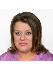 Dr Suzana Ilfijadova - Oral Surgeon at Macedonia Dental