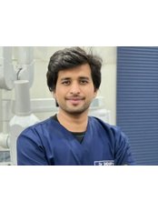 Dr Shehryar Akhtar - Dentist at Dental Esthetics