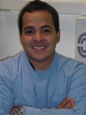 Clínica de Cosmética Dental - Dr JOSE RAUL 