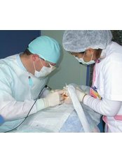 Dr BeethovenPonce Oscco - Oral Surgeon at OdontoFlores Dental Spa