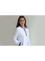 Dr Carla  Saravia - Dentist at Roludent