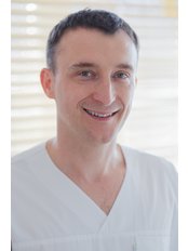 Dr Michal Cichon - Dentist at Dentim Europe