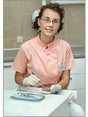 Dr Aneta Olek - Dentist at Art Dental Stomatologia