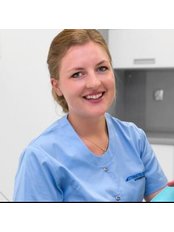 Dr Katarzyna Luszczki - Dentist at Stomatologia Aleksander Makara