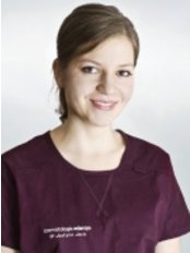 Dr Justyna Jach - Dentist at Stomatologia Mierzyn