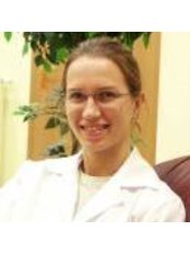Dr Anna Jaskowska - Dentist at Anident