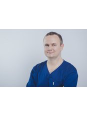 Dr Michał Karpiński - Dentist at Endodentica