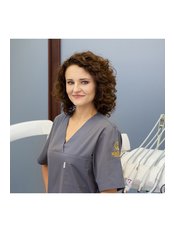 Dr Kinga Maciejak - Dentist at Mokotooth Prestige Dental