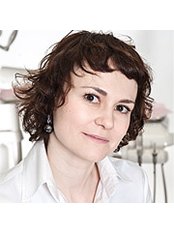 Dr Sylwia Orzechowska - Doctor at Niewada Clinic