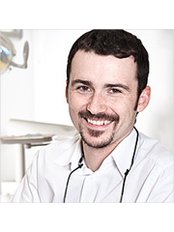 Dr Michal Ganowicz - Doctor at Niewada Clinic