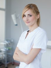 Dr. Monika  Goszczynska - Zahnarzt - Dental Corner