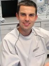 Dr Grzegorz Gdula - Dentist at Vita-Dent - Nobel