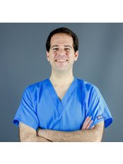 Dr Humberto Santos Silva - Dentist at Albufeira Health Institute ®