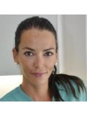 Dr Alexandra Marques - Dentist at MD Clinica
