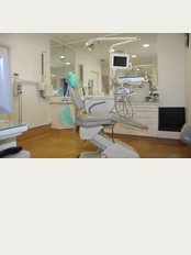 IPRO Clinic - Advanced Dental Center of Implantology And Aesthetic - Rua João de Deus, 12 B, Funchal, Madeira, 9050027, 