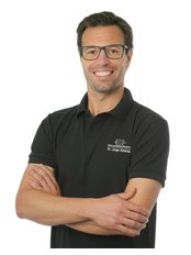 Jorge Almeida - Dentist at Clinica Dentária da Avenida de Matosinhos