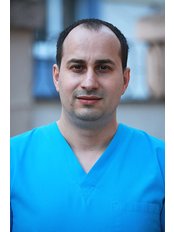 Dr Razvan BOBERIS - Doctor at Clinica 32 - Banu Manta