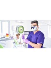 Dr Mihai Marcu - Dentist at Clinica 32 - Banu Manta