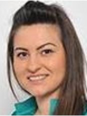 Dr Andreea Popescu - Dentist at Dr. Leahu Clinici Dentare