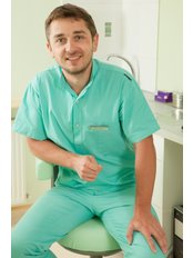 Dr Costin Rubanschi - Dentist at Stomproced