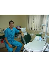 Dr Marius Mada - Dentist at Bote-San Clinique