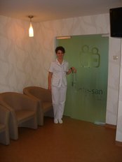 Dr Adriana Sicoe - Dentist at Bote-San Clinique