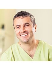 Dr Geo Rohnean -  at Dent Medica
