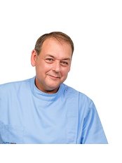 Dr Philippe DACREMONT - Dentist at Dental Clinic of European Medical Center