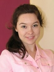 Dr Nadezhda Robakidze - Dentist at Art Dental