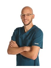 Mr Mane Knezevic - Dental Assistant at Dental Oral Centar