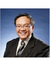 Dr Lee Kim Chuan Lewis -  at RCOLL Dentist