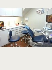 Rivers Dental Clinic - 45 Telokelengah Drive, #01-171, Singapore, 100045, 